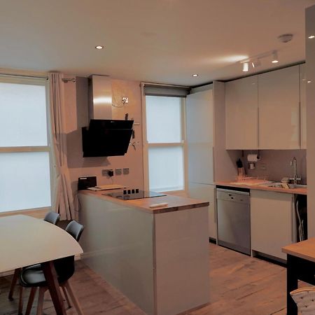 Luxury Apartment Located Near Marble Arch & Baker Street 런던 외부 사진