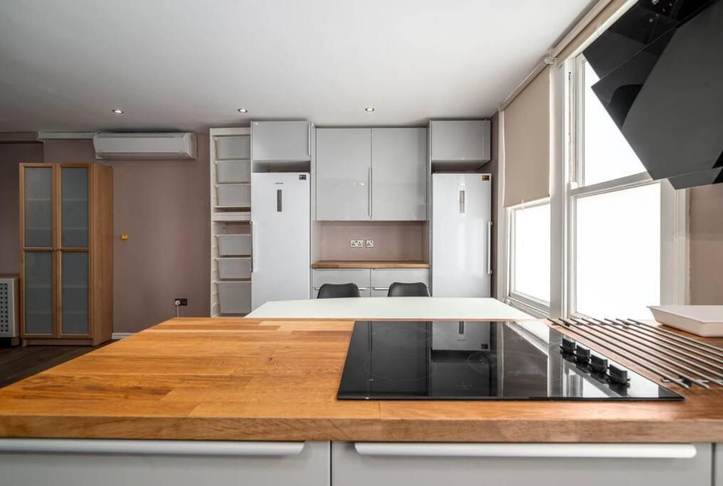 Luxury Apartment Located Near Marble Arch & Baker Street 런던 외부 사진