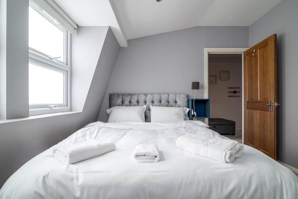 Luxury Apartment Located Near Marble Arch & Baker Street 런던 외부 사진
